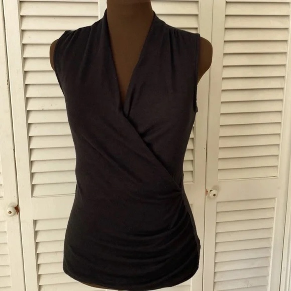 NEW 41 Hawthorn Black Sleeveless Wrap Style Blouse